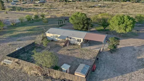 View/Area - 913 Ted, Alpine, TX 79830 photo 2 of 3