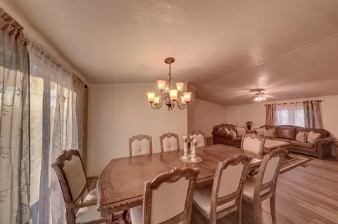 Dining - 913 Ted, Alpine, TX 79830 photo 3 of 3