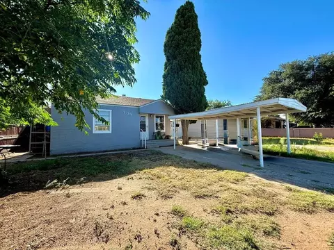 1709 Tom Green Ave, Odessa, TX 79762