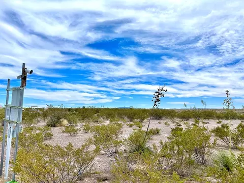 2233 Rabbit Rd, Marfa, TX 79843 photo 7