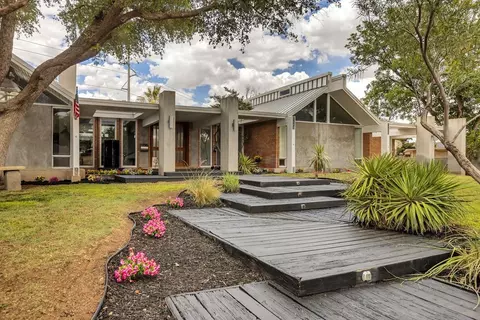 8 Cherrywood Cir, Odessa, TX 79761