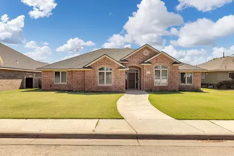 1518 Pecan Pl, Andrews, TX 79714