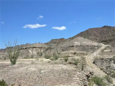 310 Gate 1 12 Rd, Terlingua, TX 79852