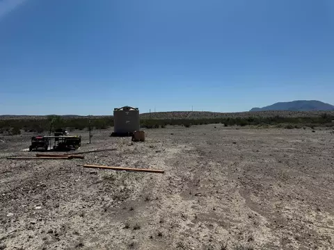480 Doce Doe Path, Terlingua, TX 79852