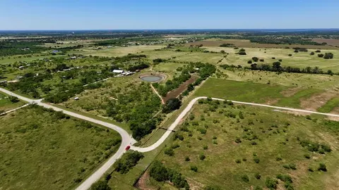 1624 County Rd 135, Brownwood, TX 76801