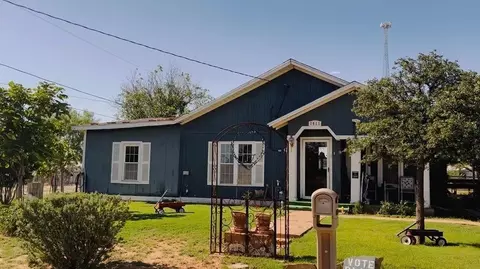 1411 20th St, Snyder, TX 79549