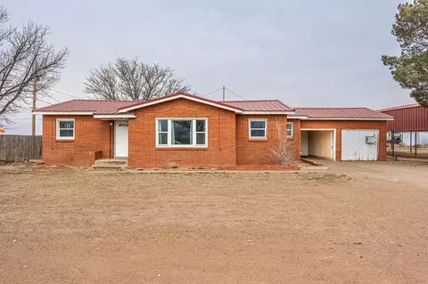 1204 Tinker St, Seagraves, TX 79359