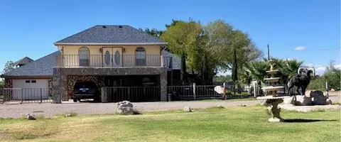 845 E Hwy 302, Kermit, TX 79745