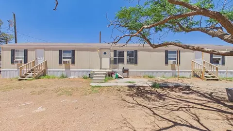 412 N Wildcat Ave, Wink, TX 79789