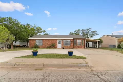 1609 E Pecan Ave, Midland, TX 79705