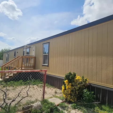 93 W 10th St, Big Lake, TX 76932