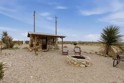 51256 Hwy 118, Terlingua, TX 79852