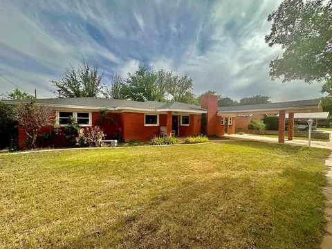 501 SW Ave J, Seminole, TX 79360