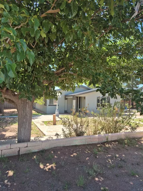 401 S Maple Ave, Van Horn, TX 79855 photo 2