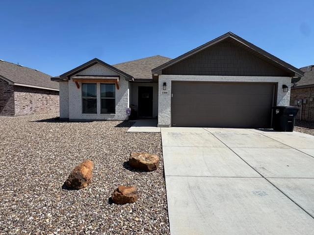 1308 Masquerade Blvd, Odessa, TX 79765
