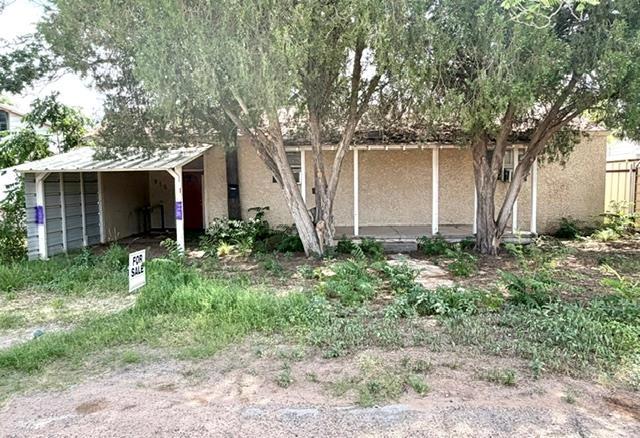 915 Martin, Kermit, TX 79745