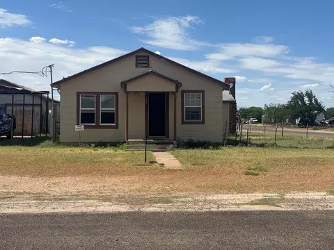 301 4th, Wickett, TX 79788