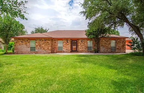 823 New Castle Ct, Odessa, TX 79764