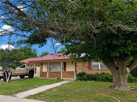 507 E Harriet, Alpine, TX 79830 photo 1