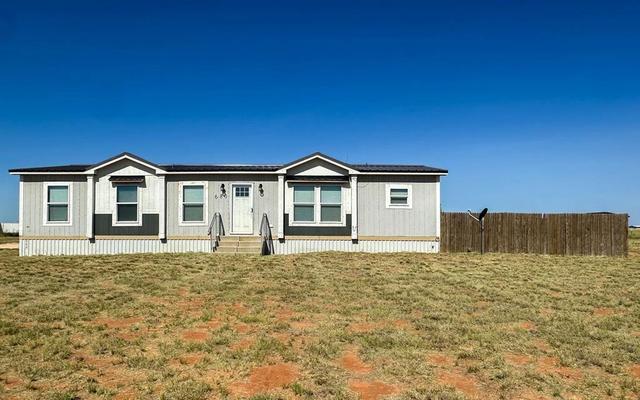 680 County Rd 305, Seminole, TX 79360