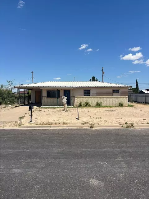 1204 N Gillis, Fort Stockton, TX 79735