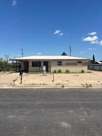 1204 N Gillis, Fort Stockton, TX 79735