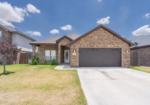 16 Cornwall Dr, Odessa, TX 79765