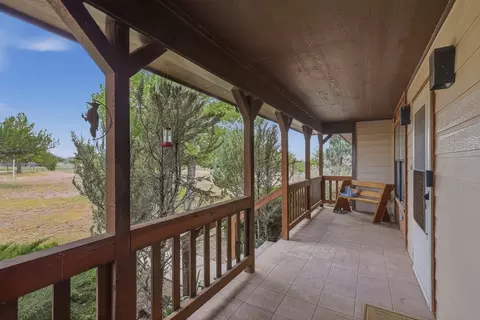 Exterior - 102 S Hackberry Dr, Alpine, TX 79830 photo 4 of 16