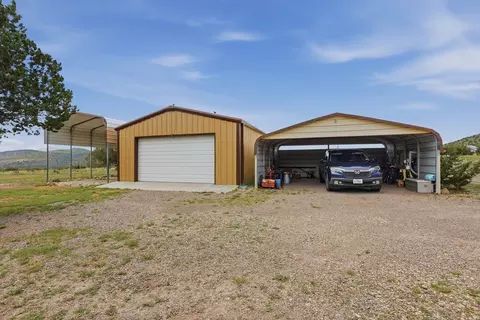 Exterior - 102 S Hackberry Dr, Alpine, TX 79830 photo 14 of 16