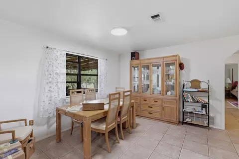 Dining - 102 S Hackberry Dr, Alpine, TX 79830 photo 1 of 2
