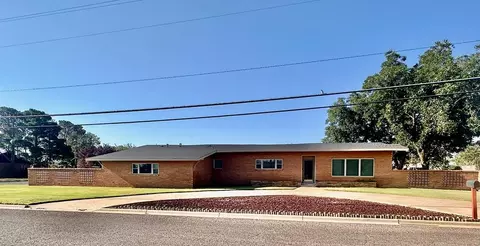 601 SW Ave E, Seminole, TX 79360