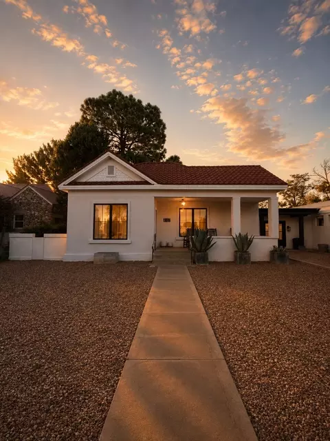 Exterior - 107 E Washington St, Marfa, TX 79843 photo 1 of 10