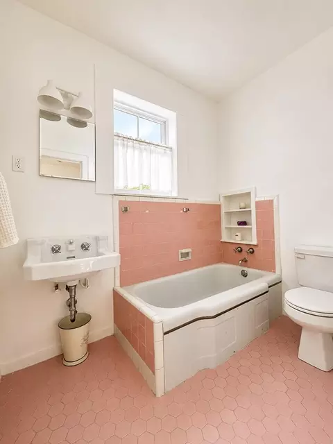 Bath - 107 E Washington St, Marfa, TX 79843 photo 1 of 4