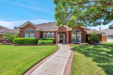 5305 Ridgefield Ct, Midland, TX 79707