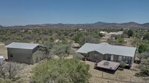 View/Area - 111 Juniper, Alpine, TX 79830 photo 3 of 8