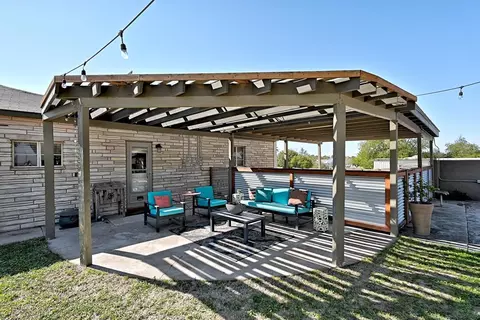 Exterior - 101 E 2nd St, Marfa, TX 79843 photo 4 of 7