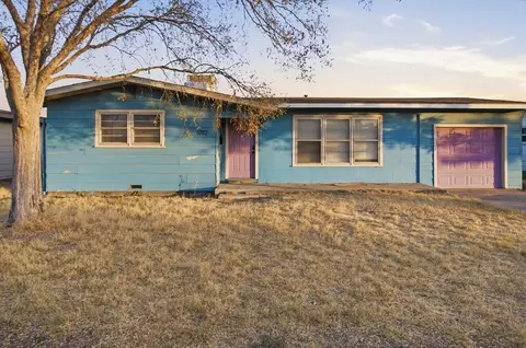 1710 10th St, Odessa, TX 79761