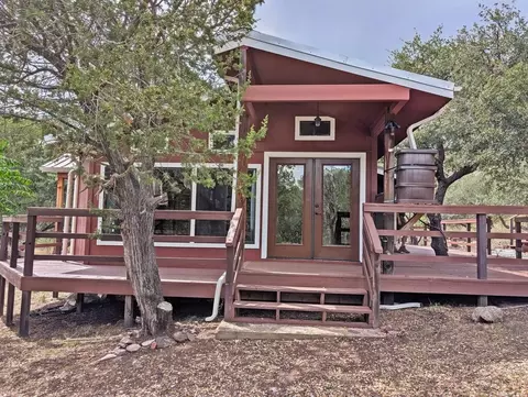 529 522 Squaw Valley Trl, Fort Davis, TX 79734