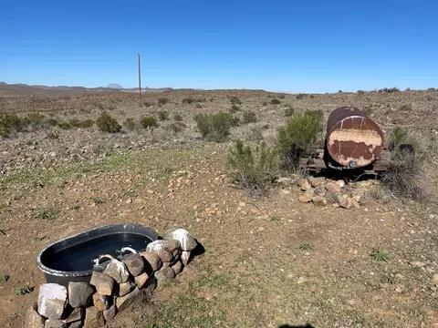 Exterior - 1998 Nodeerhere Rd, Terlingua, TX 79852 photo 10 of 22