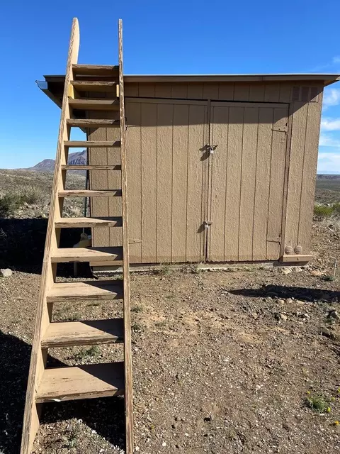 Exterior - 1998 Nodeerhere Rd, Terlingua, TX 79852 photo 6 of 22