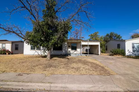 3135 N Tom Green Ave, Odessa, TX 79762