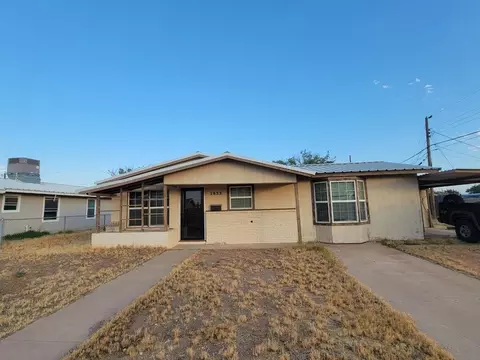 1833 E 43rd St, Odessa, TX 79762