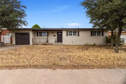2411 E 21st St, Odessa, TX 79761