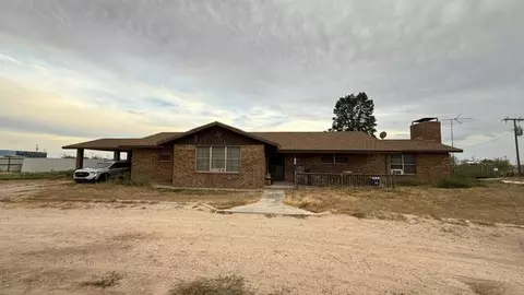 4690 E Poppy Dr, Gardendale, TX 79758
