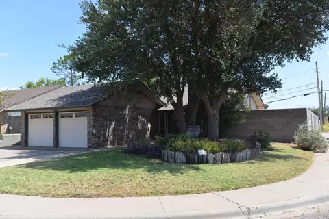 310 E 50th St, Odessa, TX 79762