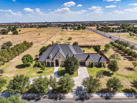 3215 Lantana Ln, Midland, TX 79705