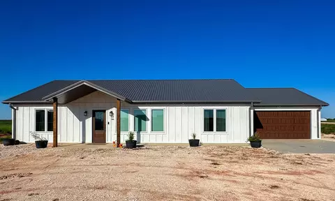 184 Pr 313-h, Seminole, TX 79360