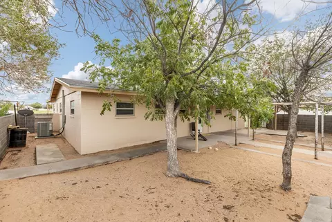 Exterior - 100 E Wharton, Kermit, TX 79745 photo 4 of 5