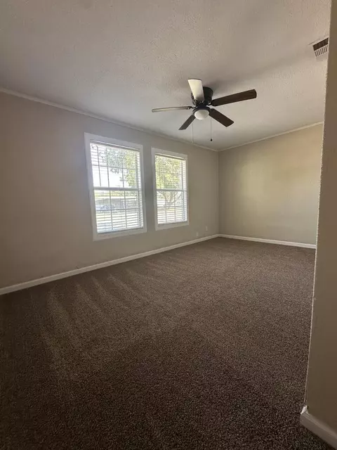 Bedroom - 700 22nd St, Crane, TX 79731 photo 2 of 2