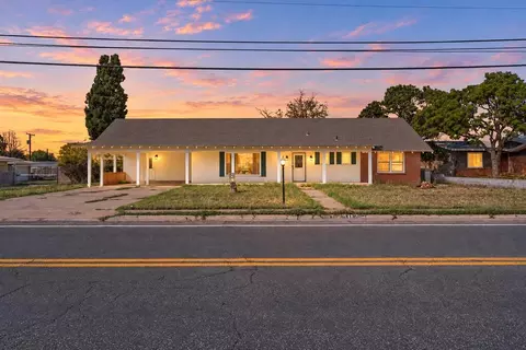 802 W Golf Course Rd, Midland, TX 79705